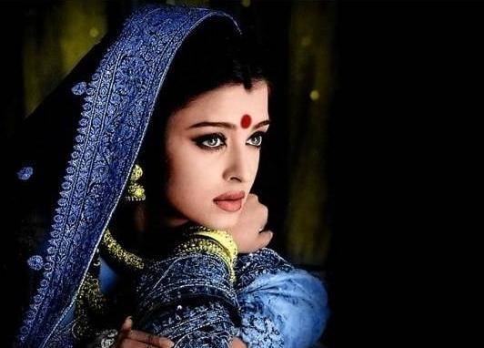 她是印度绝色皇后,一生独宠,18年来为皇帝生下14个子女