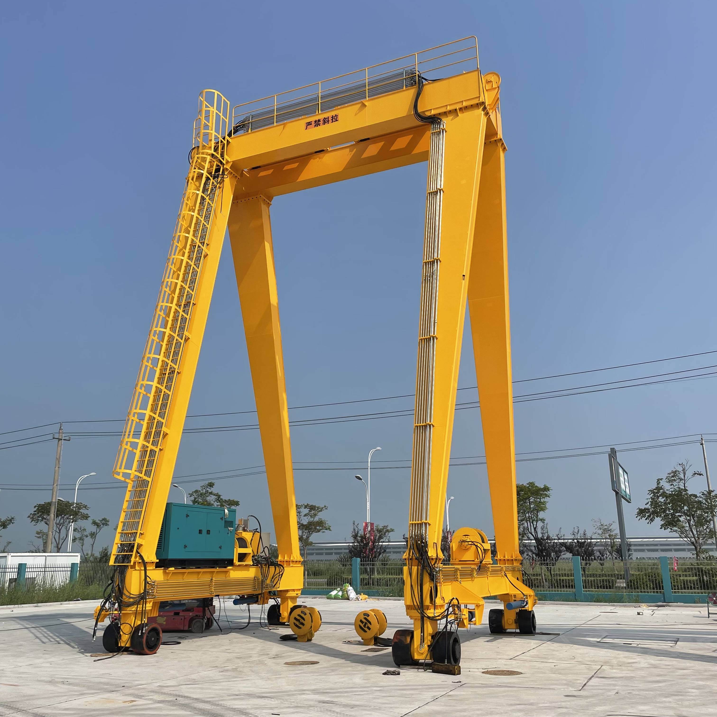 轮胎式起重机的行驶速度是如何根据工况灵活调整的