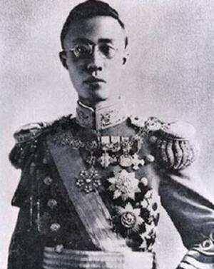 末代皇帝溥仪的感情生活:一生四婚五妻,却没有一段完美的爱情