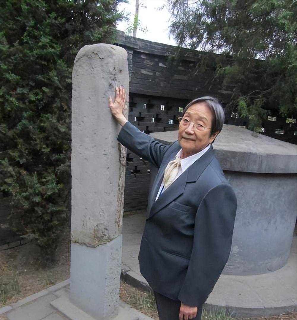 袁崇焕凌迟被杀,贴身侍卫冒死偷走头颅,迄今后人18代守墓393年