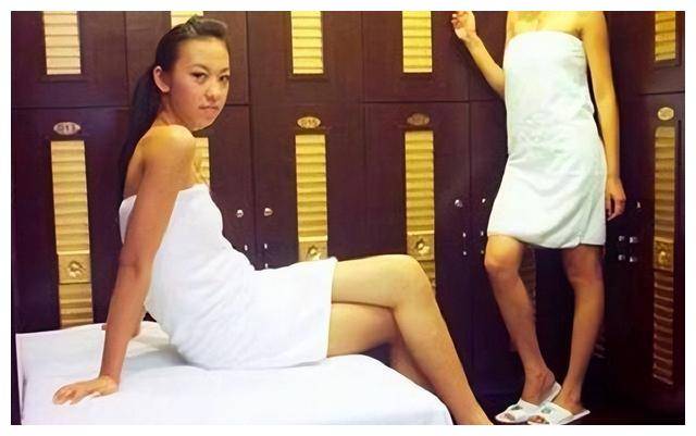 2011年重庆"女黑老大"覆灭,堪称最狠老鸨,靠美色盘踞重庆15年