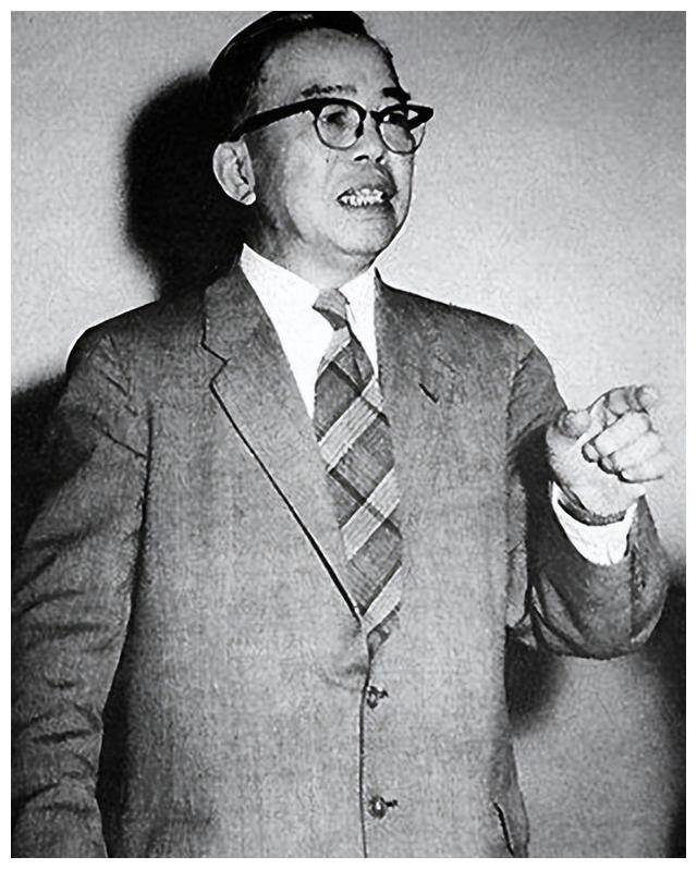 蒋廷黻:结婚21年另寻新欢,逼妻离婚后,原配的报复让他绝望一生