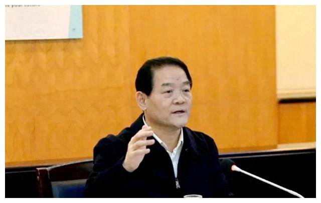 西安市委书记,受贿1.09亿,出差带大厨,怕被查,用竹子当护身符