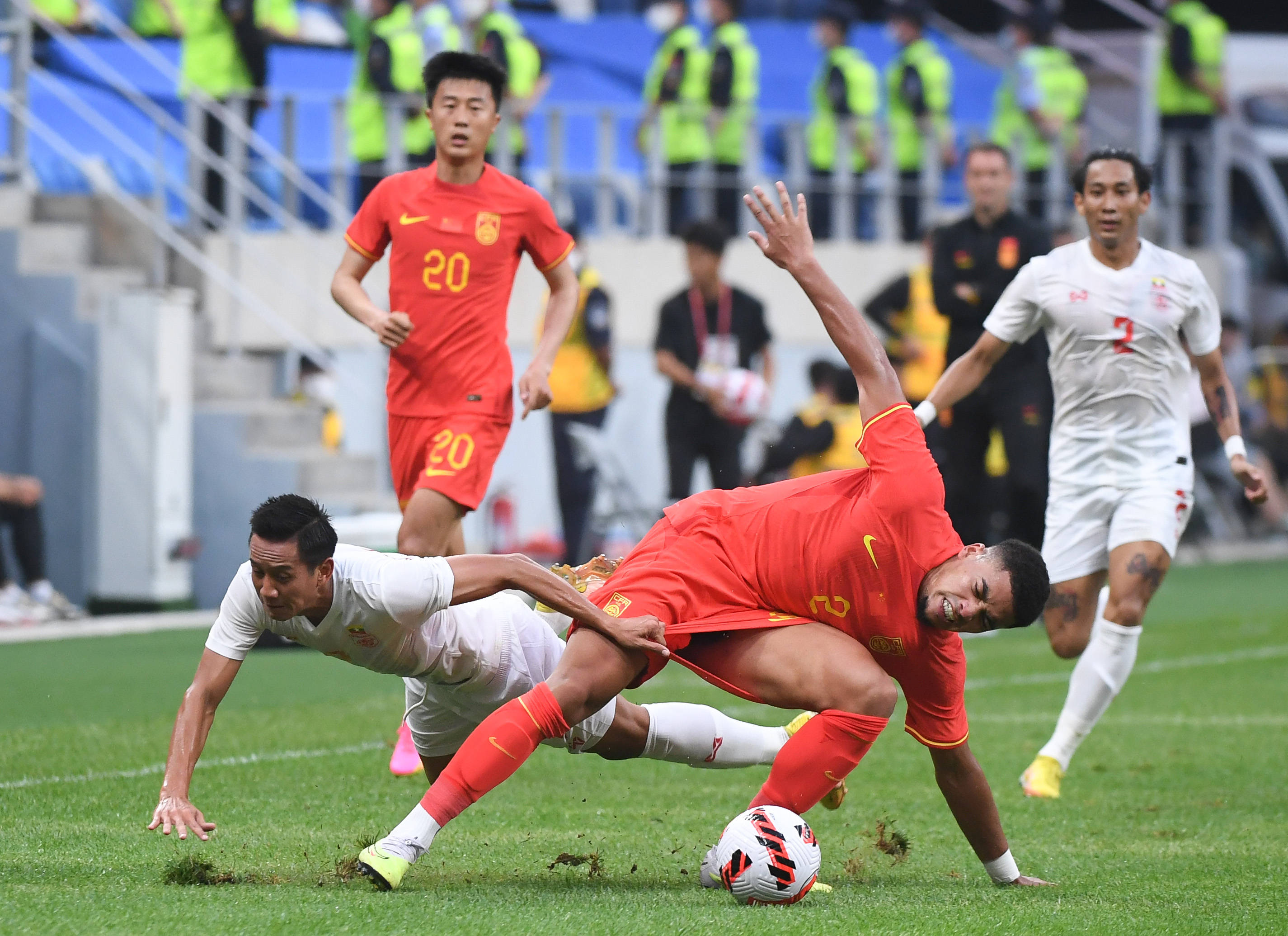 国足 vs 沙特:赛事前瞻与全面解析