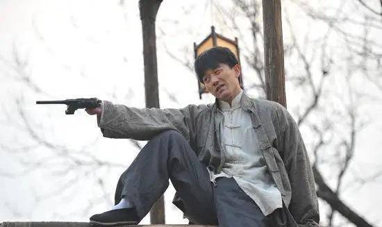 民国时期的"侠盗"燕子李三,在监狱里,都是大红人