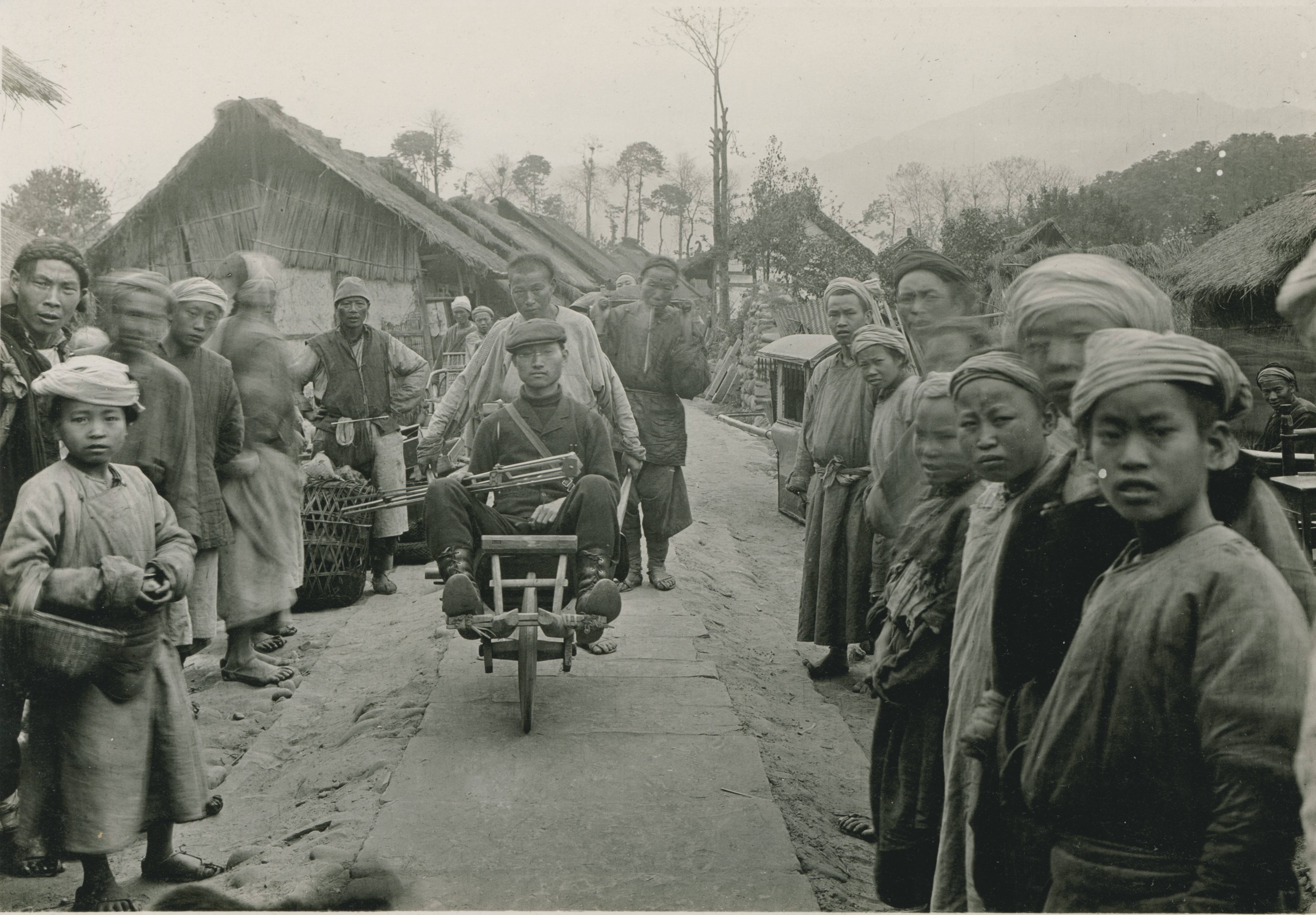 清末中国行(19)1909年张柏林从灌县,郫县回成都老照片
