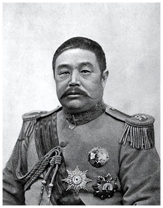 袁世凯死后为啥是黎元洪继位,而不是关系更近的段祺瑞?