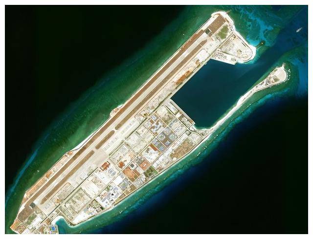 南海岛礁已长大,无数不沉航母正震慑中国南海!_南沙群岛_海军_永暑