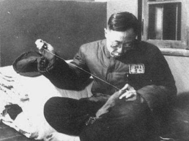 溥仪年少时有一特殊癖好:宫女见了羞红了脸,太监听完却笑出了声