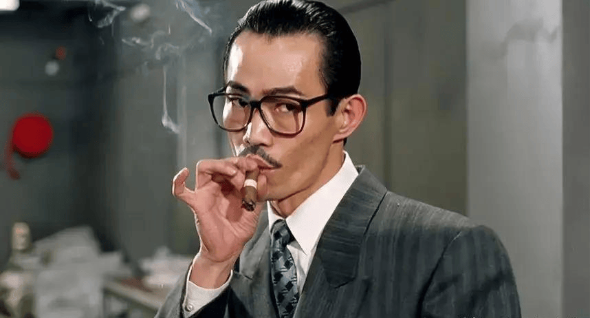 香港影坛十大黄金男配角中,元华张耀扬上榜,你还知道哪些?