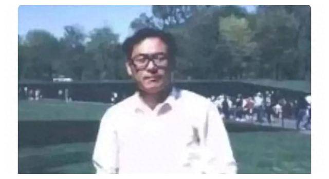 贪官丑行录—性爱日记,财色局长的变态癖好