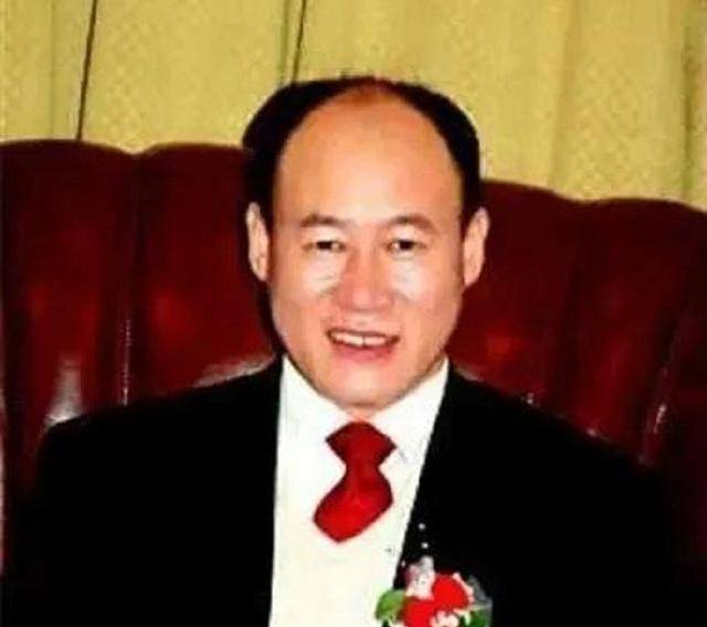 抚顺"黑商"——"蚁力神教父"王奉友的人生路