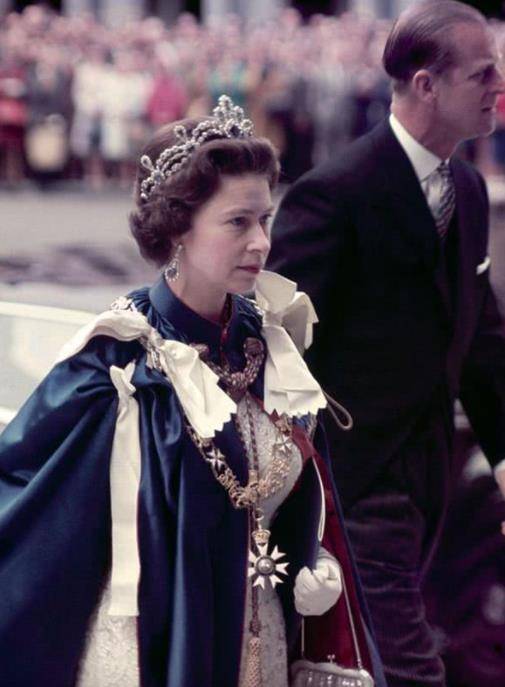 而这一隐忍,就是大半辈子.俗话说,出轨这种事情,只有零次和无数次.