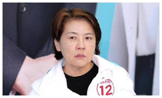 黄光芹怒批民众党全党护一人, 詹江村也喊话黄珊珊 不如体面辞职