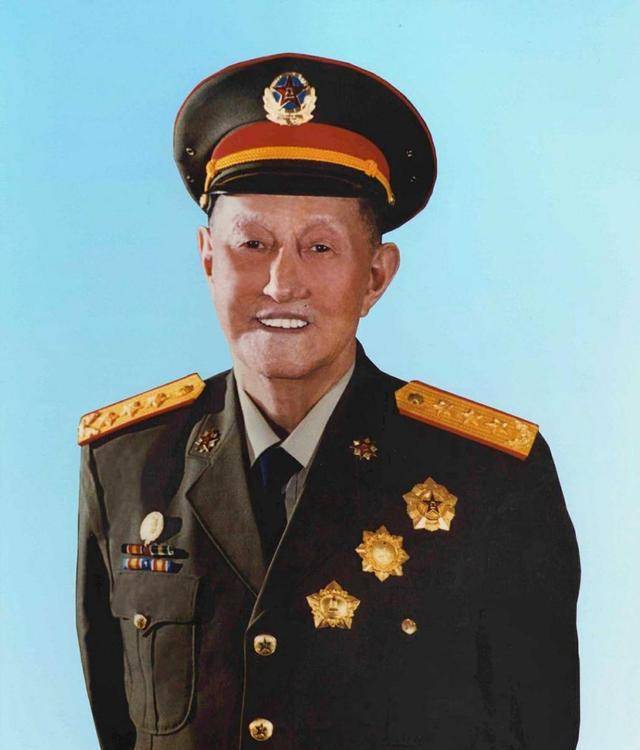 妻子102岁仍健在,儿子一省长一少将_国家_张文_军衔