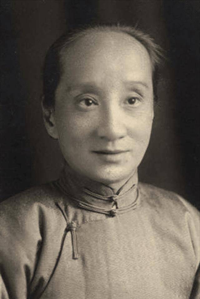 羽太信子:导致鲁迅兄弟决裂,趁小叔子醉酒做局逼迫他娶自己妹妹