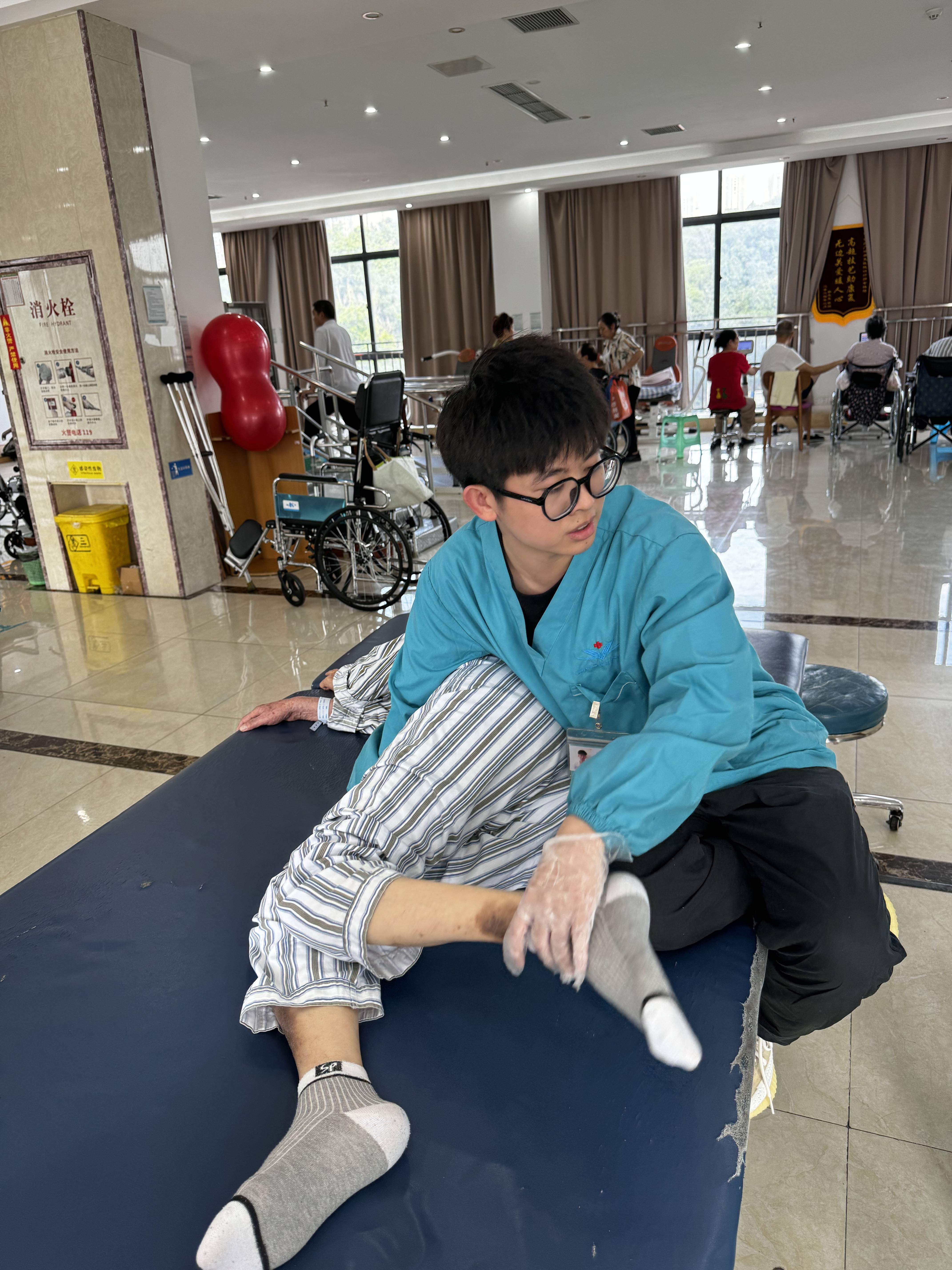 脑梗后不想偏瘫卧床,这句话记心里_康复_治疗_锻炼