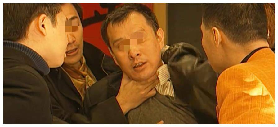 陈一龙和松江市另两个流氓团伙首恶鲁占山,仇伍分地盘,他要松江,开发