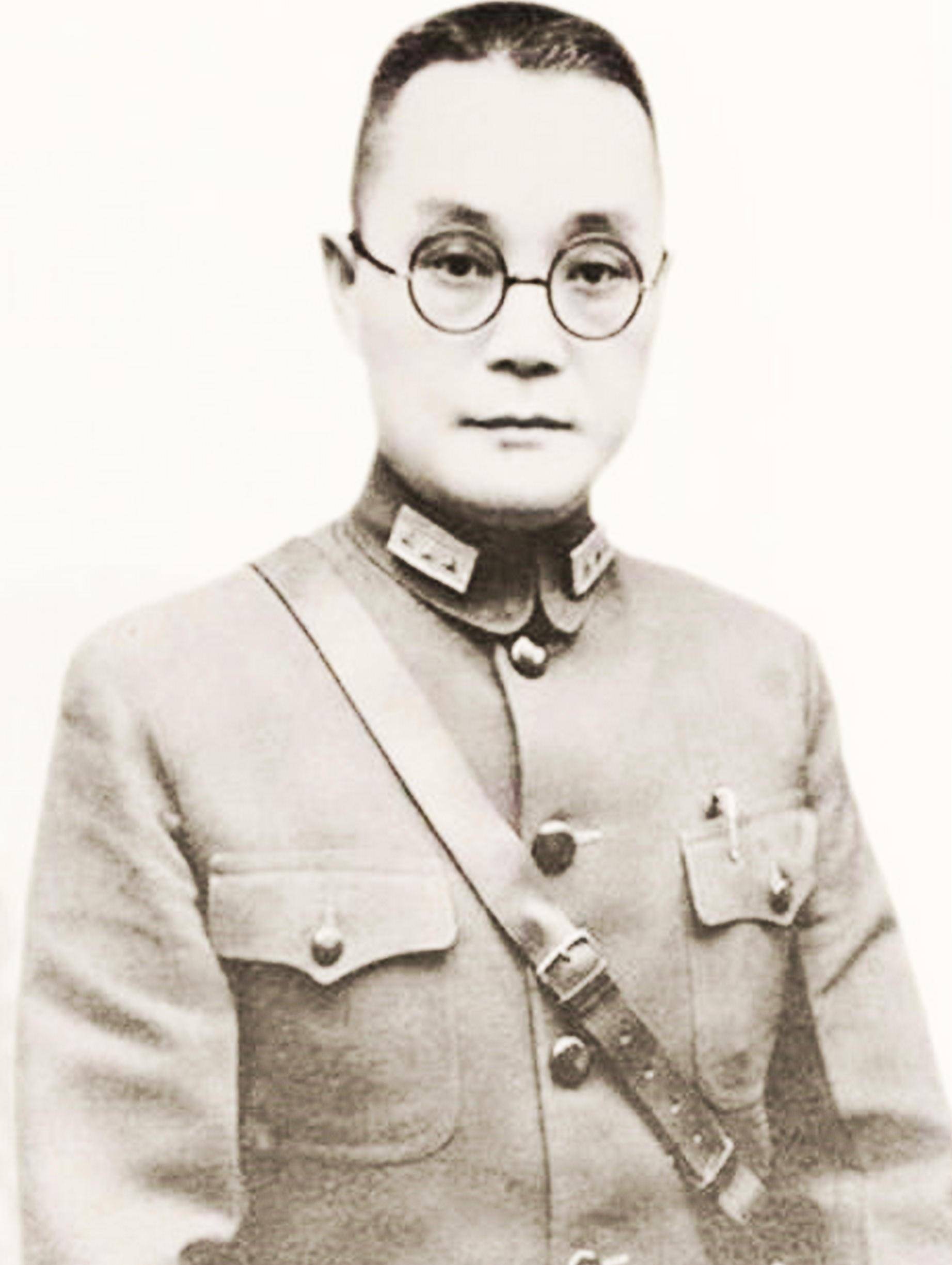 将军潘文华:因彭县起义而彪炳史册,劝青年人应该注重道德修养