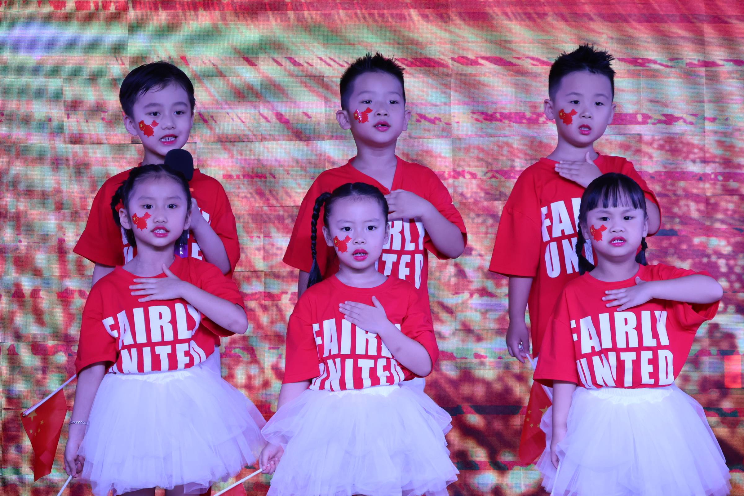 唱红歌 颂祖国——晋江市艺树实验幼儿园喜迎国庆"红歌会"