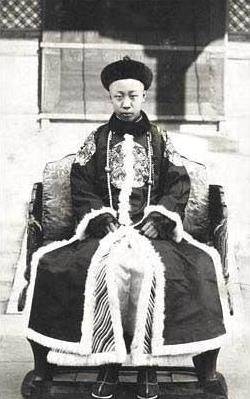 妇女傅玉芳临死前向环卫工丈夫坦白:我曾是大清皇妃_文绣_刘振东_溥仪