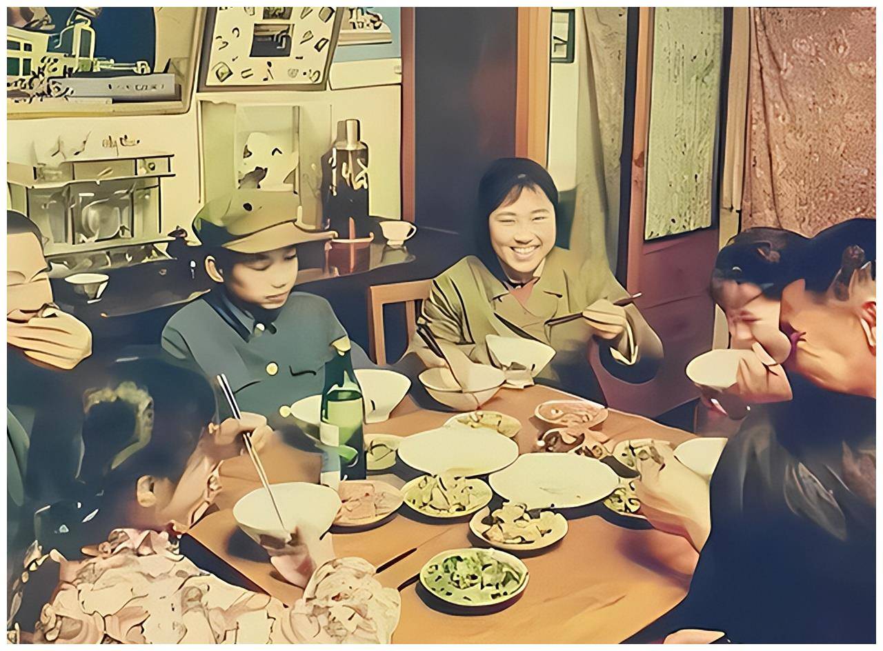 老家75岁姑妈去世，我回去参加她的葬礼，90岁父亲感到很欣慰_姑父_时候_大哥