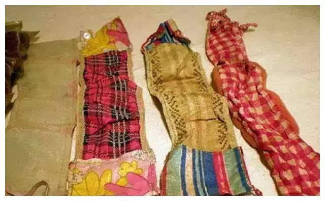 月事布古代也是有卫生巾的,只不过在古代不叫卫生巾,而是叫"