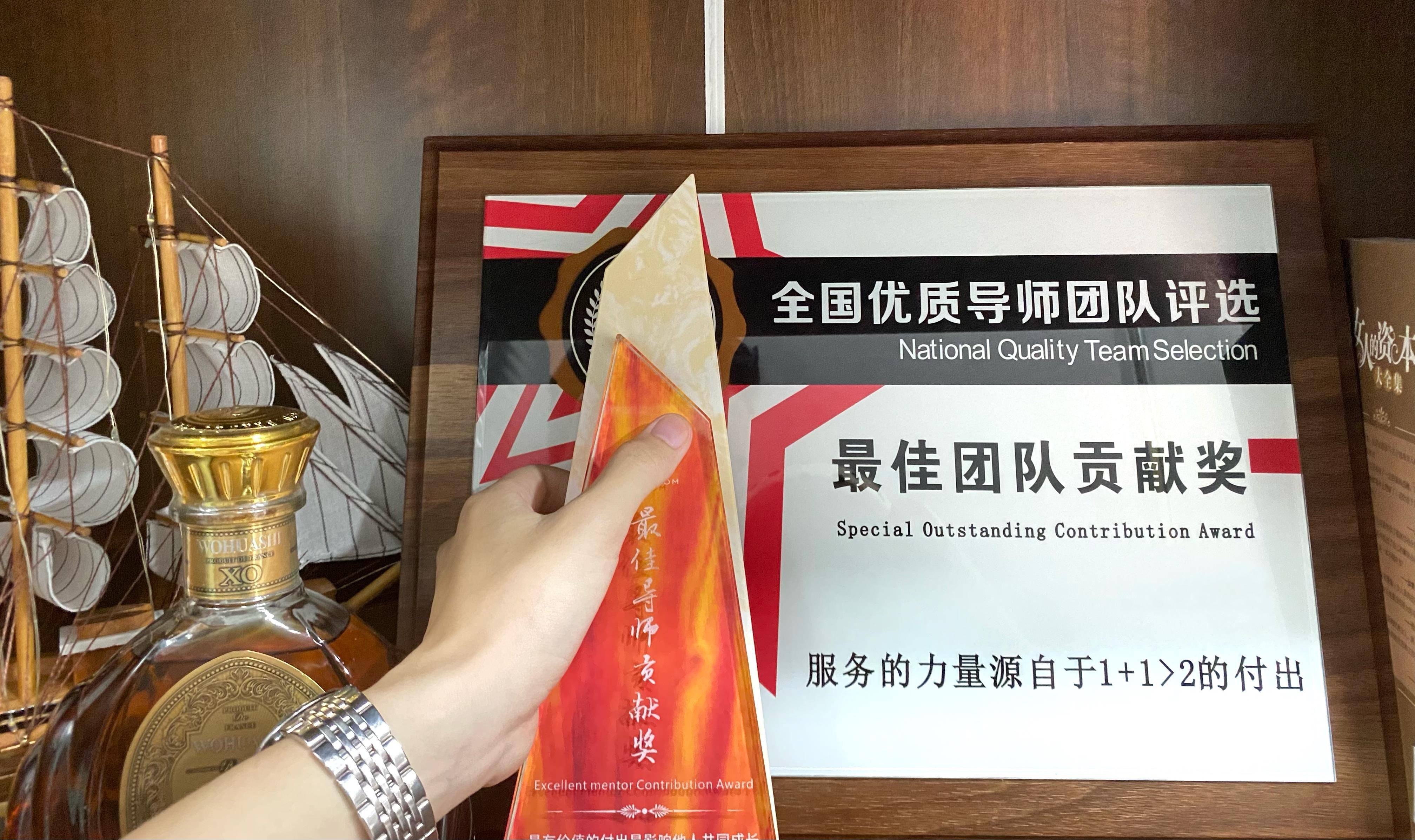 10元小投资平台导师(投资10元一小时赚500导师微信)