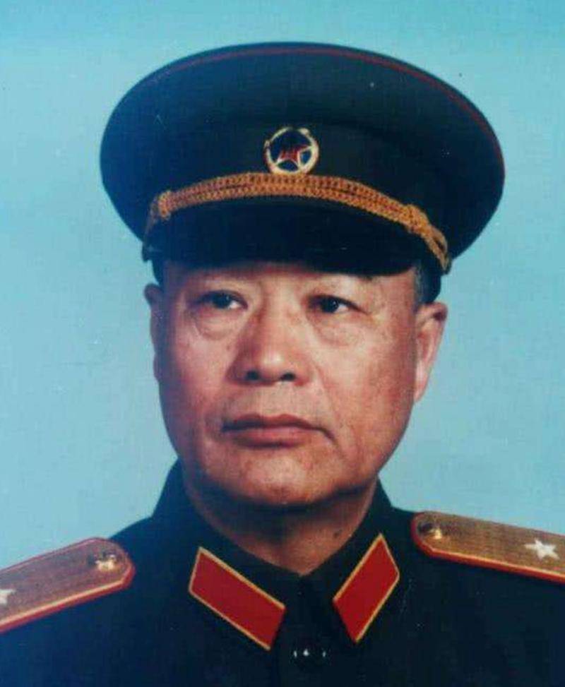 他曾担任15军政委,后来授少将,妻子落难后坚决不离婚_谷景生_抗日