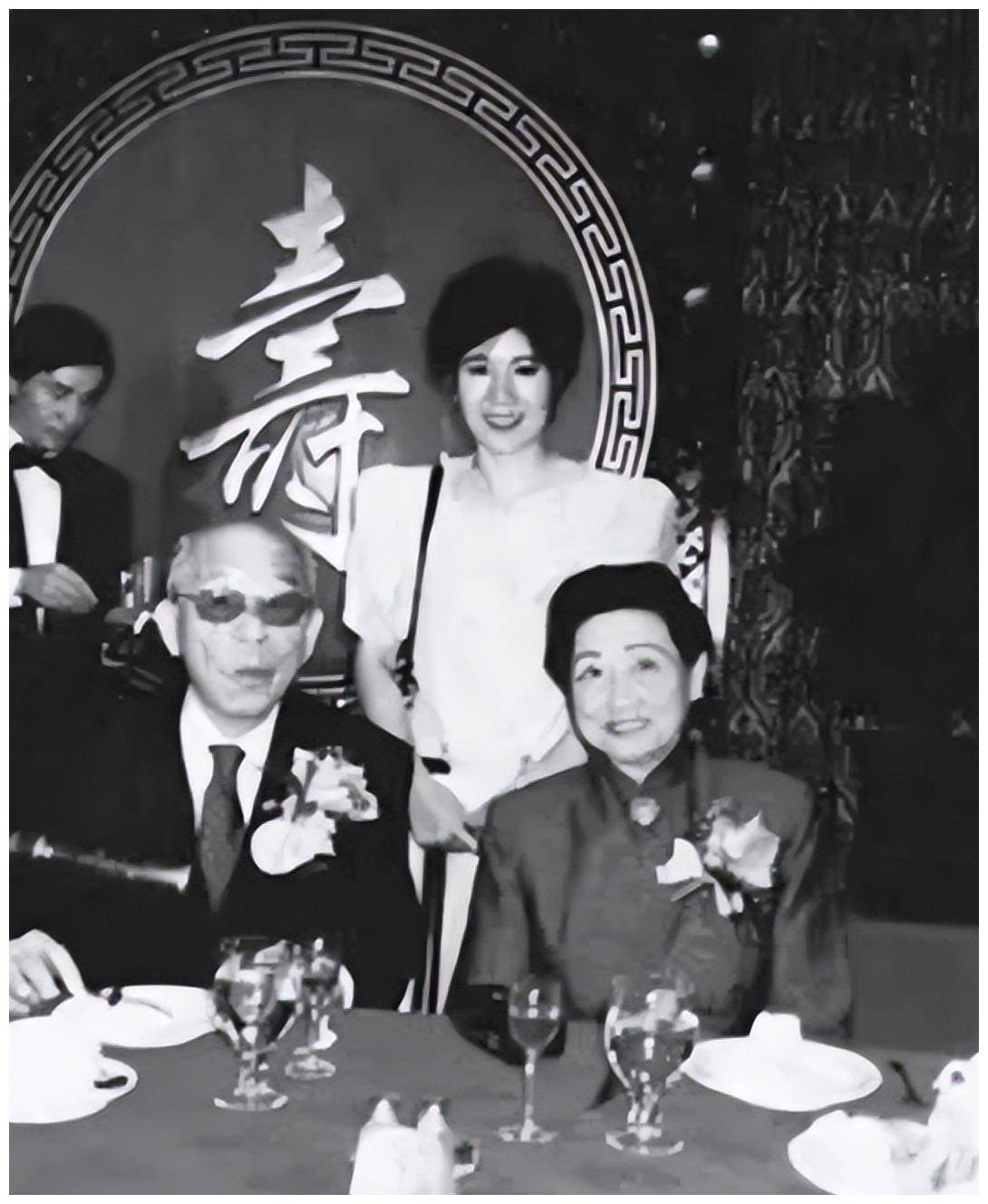 张学良两次见杨虎城之孙,态度十分冷淡,晚年移居夏威夷生活惬意