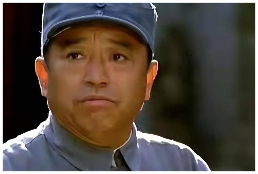 同样是演彭德怀,把宗利群,董勇和丁勇岱放一起看,差别就出来了