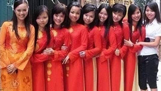 2010年"越南新娘"有多疯狂?婚介就有5000多个,2万元就能买到