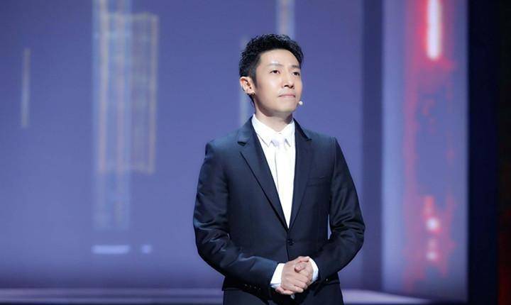 曾是央视名嘴,因涉嫌"间谍门"身败名裂,前往台湾省后客死他乡