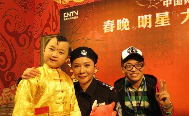 他4岁出门挣钱,8岁患上白血病,家长不依不挠坚持商演,终离世!