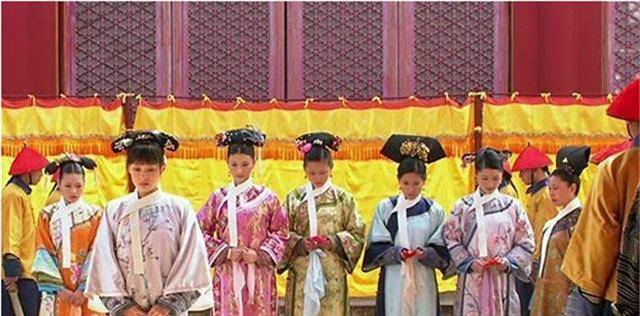 原创大清宫女选秀进宫,都要经过层层筛选,但具体流程都要做什么?