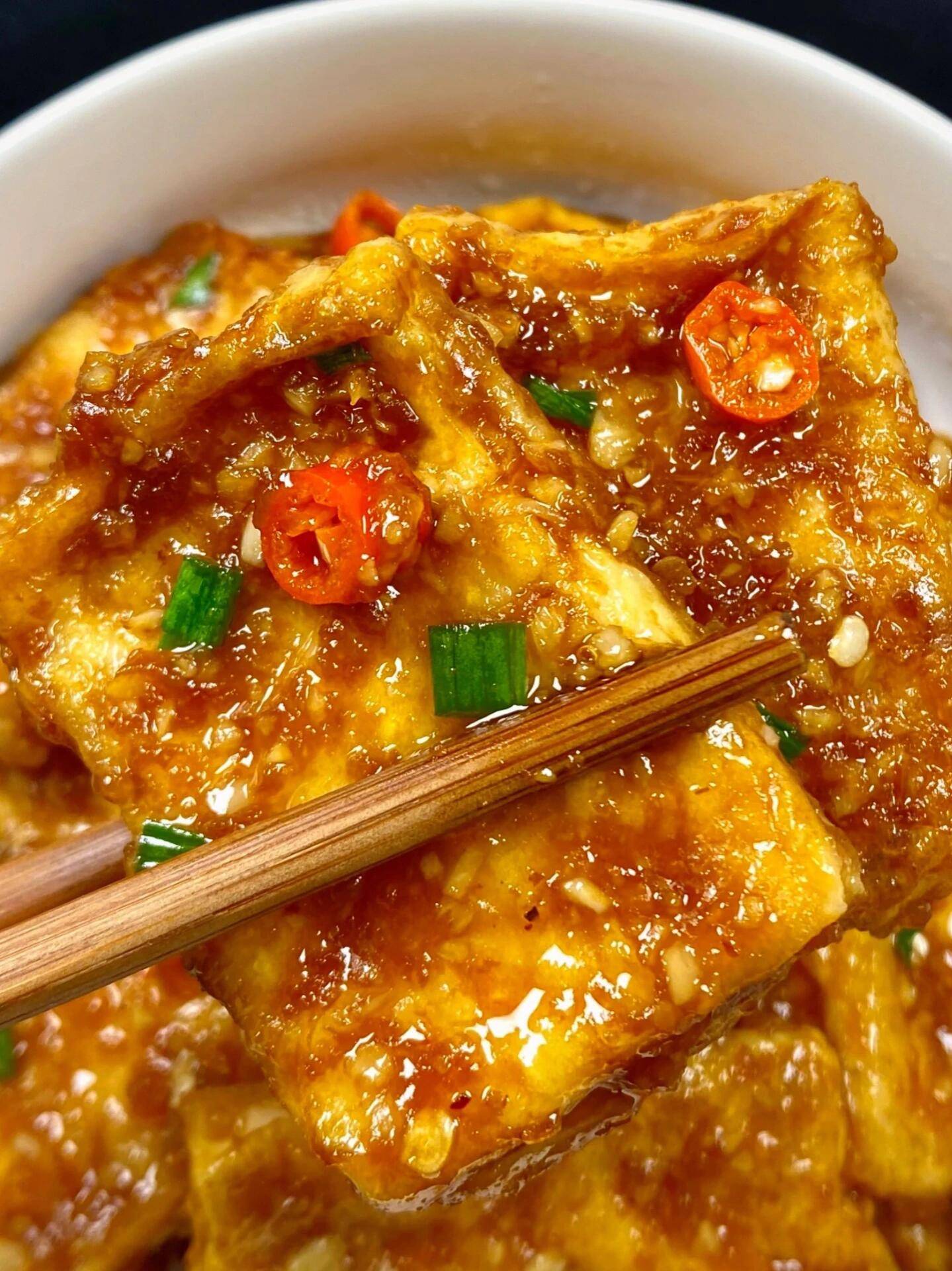 如何让香煎豆腐做到吸引人?