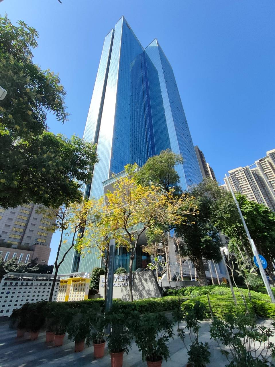 广州房地产销售代理全解析:从楼盘代理到过户按揭的一站式服务指南