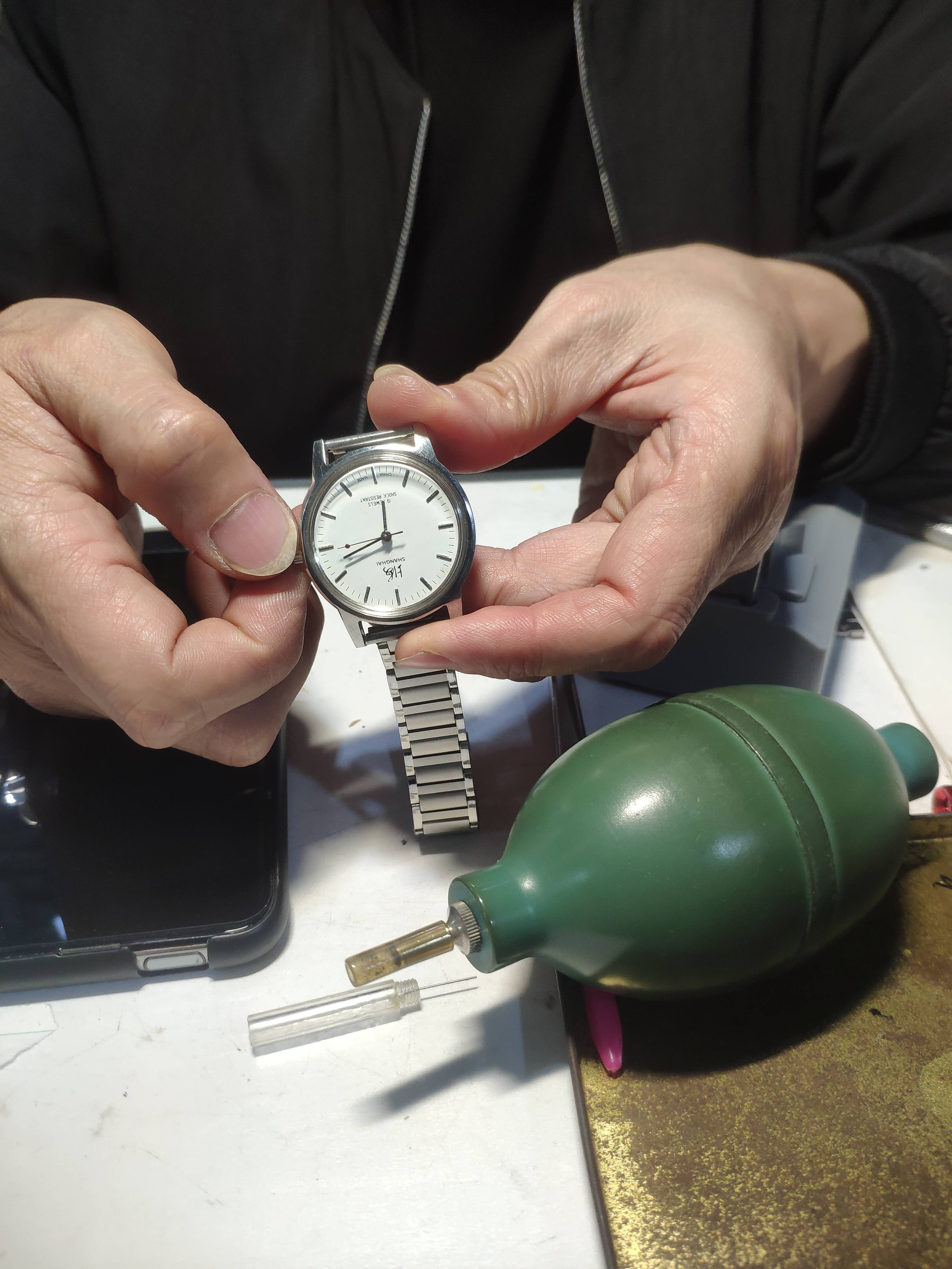 坚守传统手艺20余载,"雕刻时光"见证时代变迁