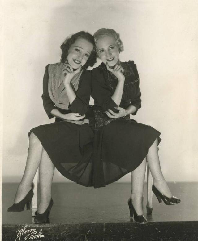 英国连体姐妹:被当赚钱工具压榨,姐姐死后,妹妹与遗体共存两天