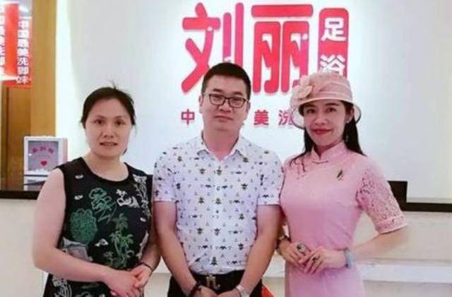 丽水中学刘家欣图片