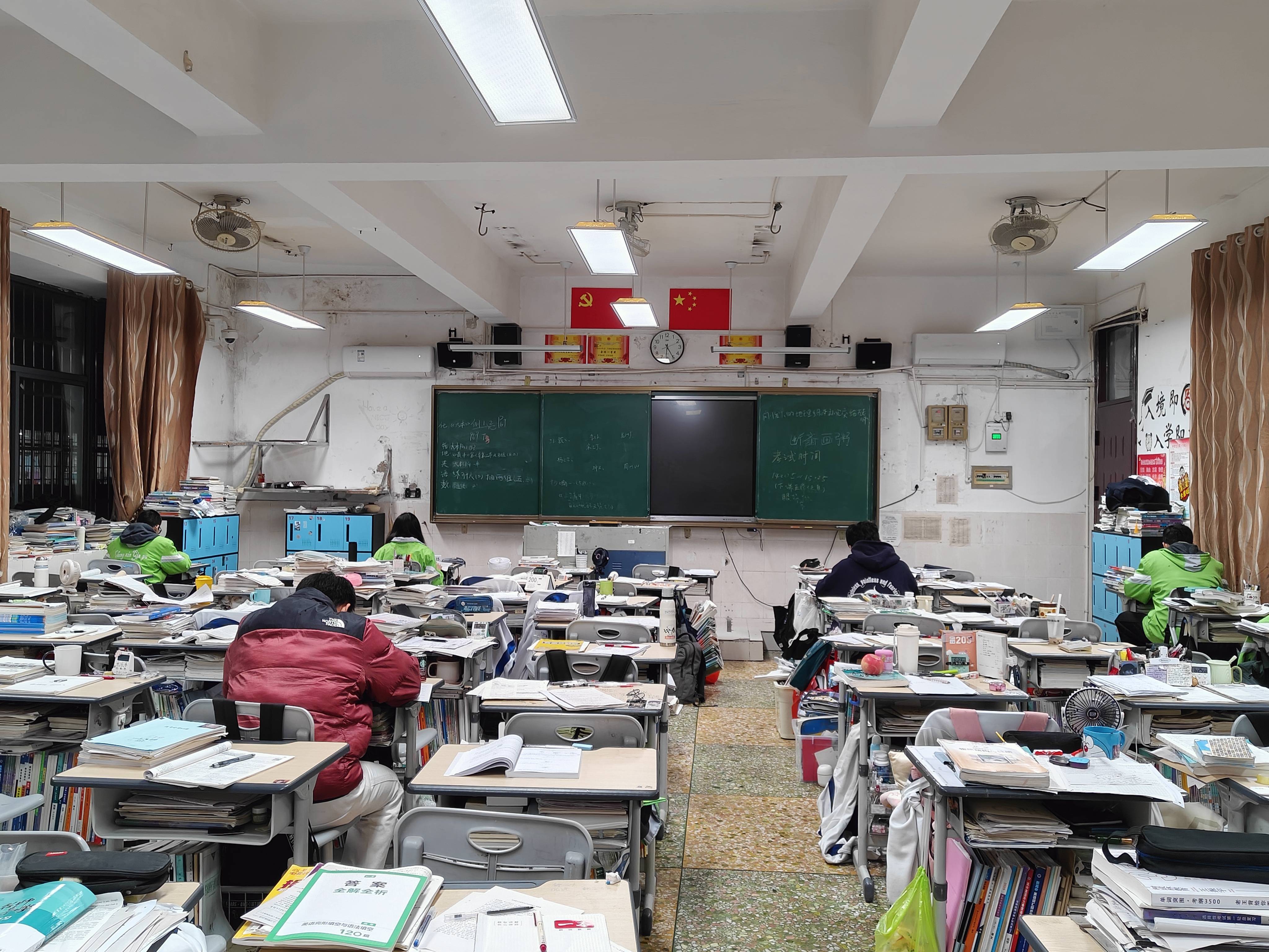 ny高三885班近况通报