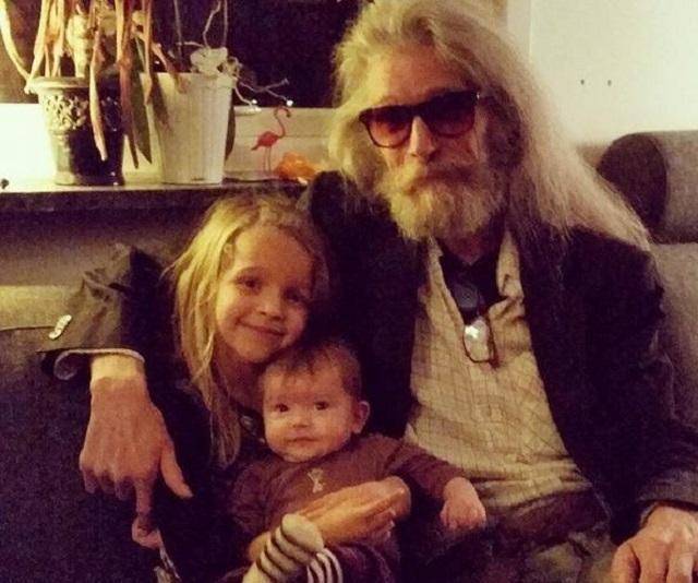 今65岁白发飘飘_伯恩安德森_因为_天使