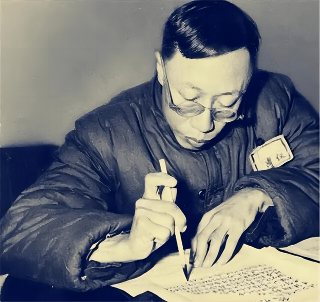 1950年,溥仪听说抗美援朝物资短缺,当即向国家上交一份贵重珍宝