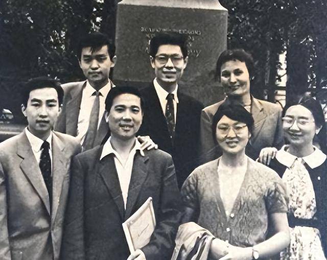 挑战人类极限,三年内两度当爹,47岁妻子诞二胎_叶向真_贝贝_孙颖
