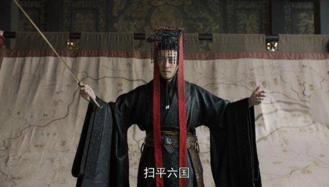 嫪毐将赵姬哄睡后,命侍女拿来一物,确认此物后:嬴政,你死定了