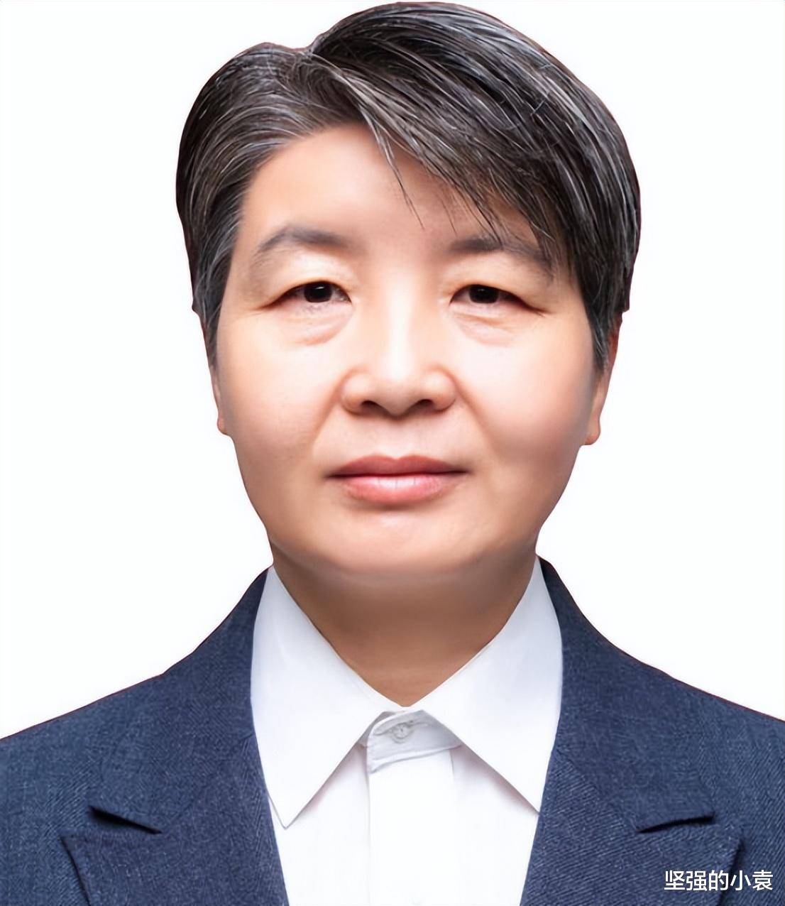 她是现任武威市市长,曾获得"全国优秀县委书记"称号,未来可期