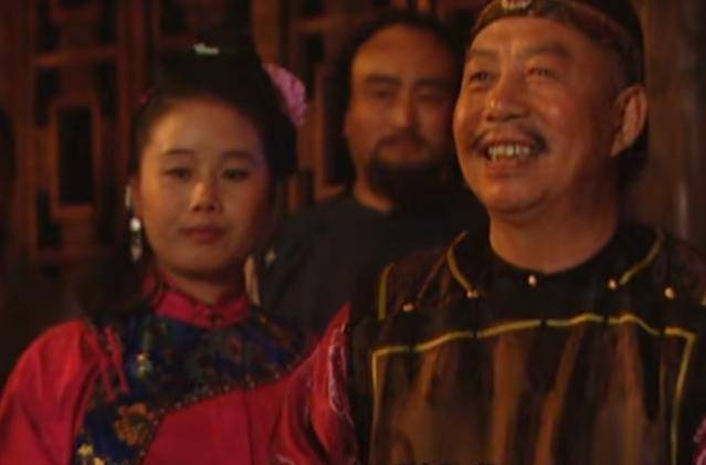 《雍正王朝》康熙,雍正分别为江夏镇,诺敏赐匾,这匾有什么好处