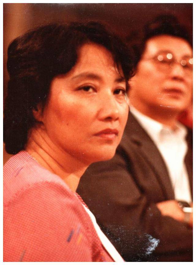 家境优越,儿女孝顺,84岁的祝希娟,为何住进养老院?