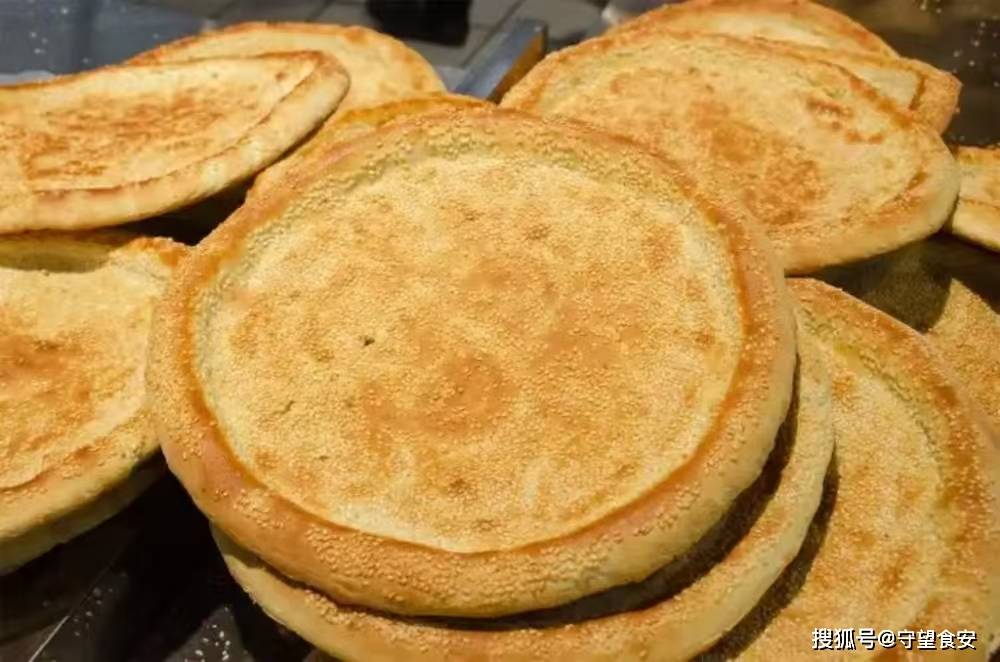 新疆食文化：馕_烤制_窝窝_面团