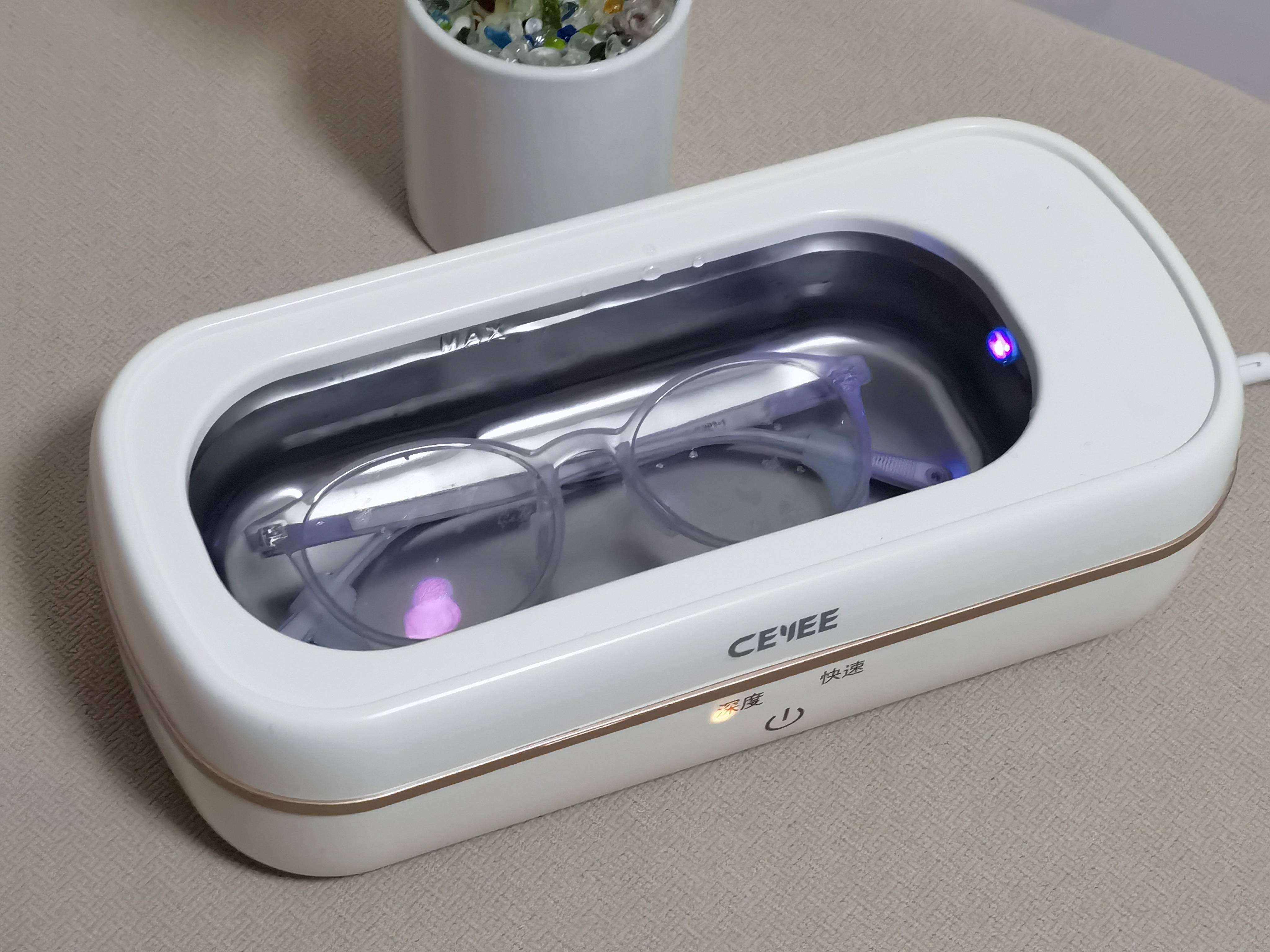 洗眼镜还再用手洗?希亦超声波清洗机,是科技改变了生活!